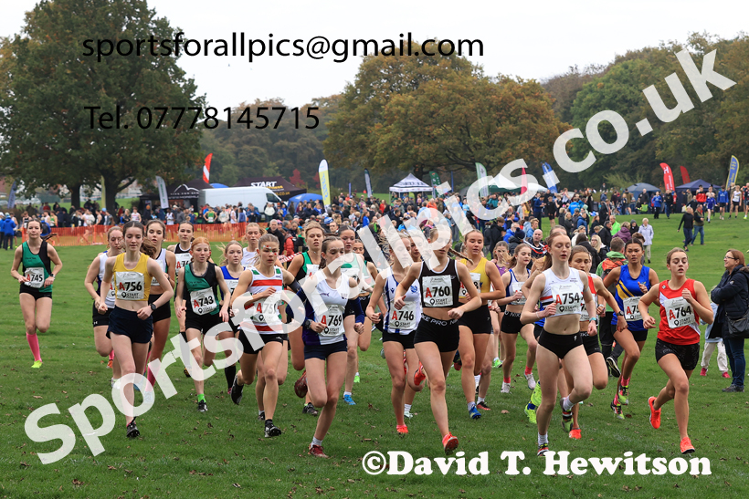Womens Under-17s relay, 2025 Northern Cross Country Relays, Graves Park, Sheffield. Photo: David T. Hewitson/Sports for All Pics
